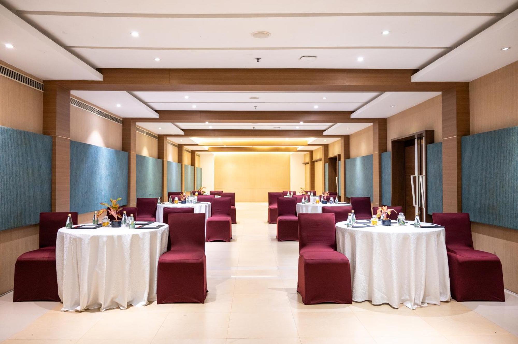 Grand Kakinada By Grt Hotels Esterno foto