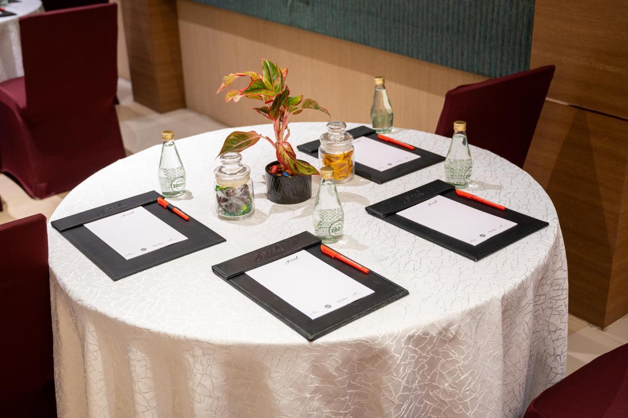 Grand Kakinada By Grt Hotels Esterno foto
