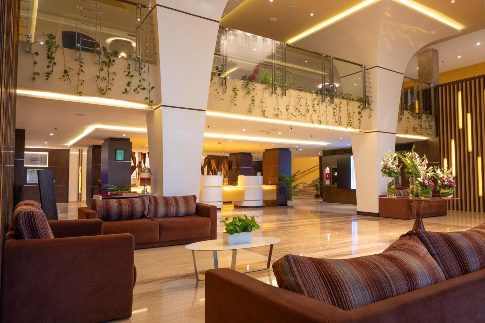 Grand Kakinada By Grt Hotels Esterno foto