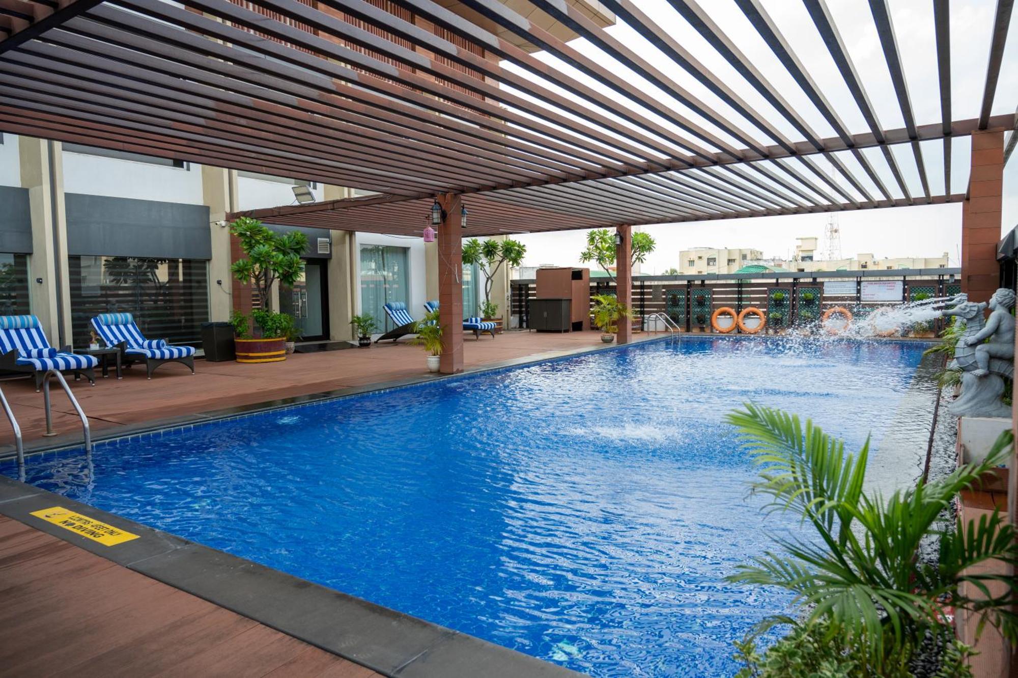 Grand Kakinada By Grt Hotels Esterno foto